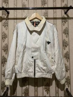 (Kategori: ) berada di . Dikirim oleh death.stock (ID iklan 1384803118, Gambar 1). Deskripsi: .