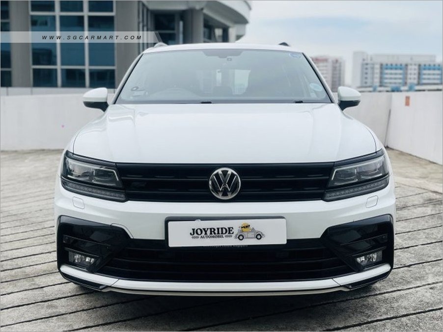 (Category: ) located in . Submitted by joyride.automobil (Listing ID 1384793267, Image 1). Description: .