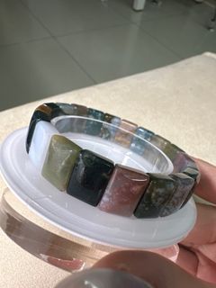 由 michelle_77 (刊登 ID 1384890933，圖片 1) 提交，位於 的 (類別：)，說明：。