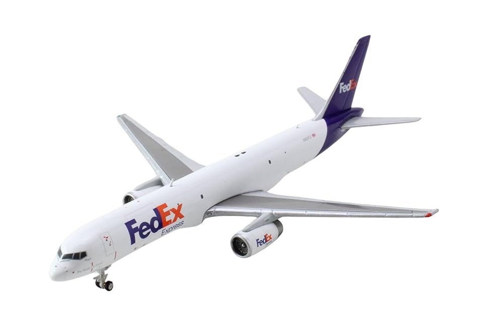Boeing 757-200 FedEx repülőgép modell N915FD