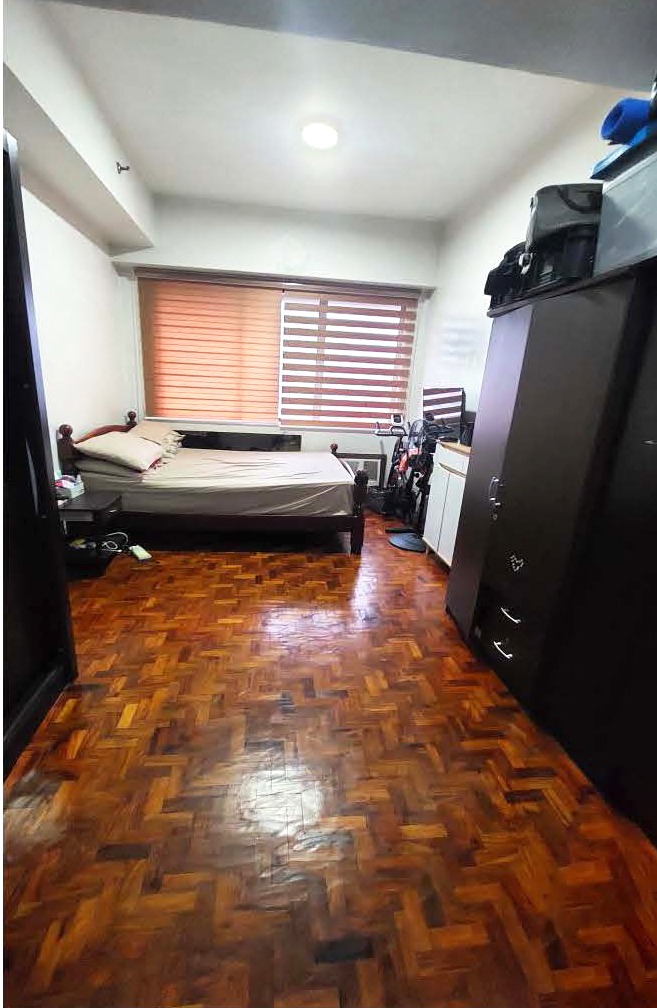 (Category: ) located in . Submitted by dombroker (Listing ID 1384928711, Image 1). Description: .