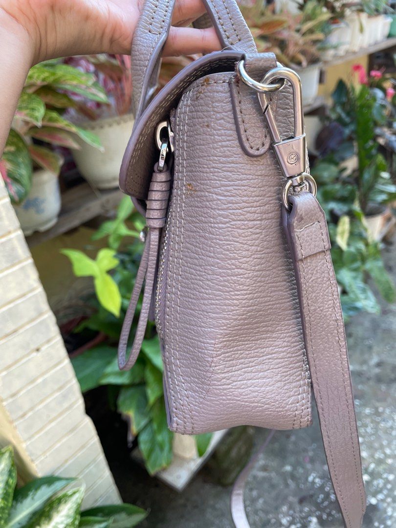 3.1 Phillip Lim Bag (Category: Luxury Bags & Wallets) located in San Fernando. Submitted by jpsirice (Listing ID 1384890727, Image 3). Description: Ukay sourced. Not guaranteed. Has cracks on the body..