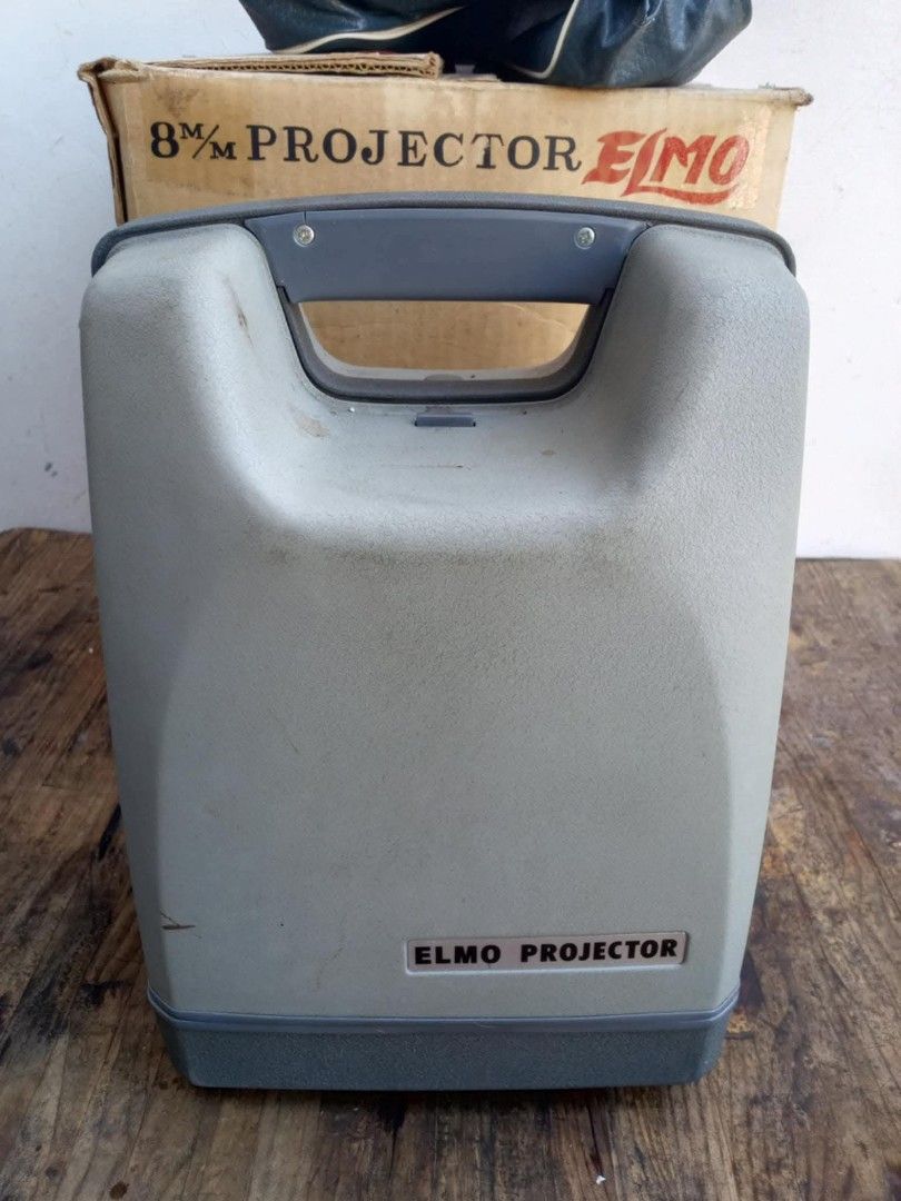 8mm wl mo o projector (Category: Projectors) located in Manila. Submitted by babz30261 (Listing ID 1384986183, Image 1). Description: ELMO PROJECTOR MADE IN JAPAN GOOD CONDITION WITH BOX WE DELIVER NATIONWIDE THANKYOU ‼️.