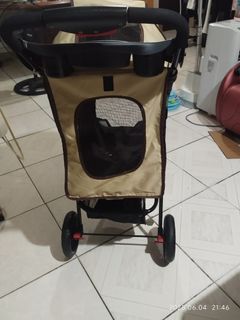 由 k650226k72250 (刊登 ID 1384861174，圖片 1) 提交，位於 的 (類別：)，說明：。