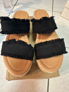 由 mavis1114 (刊登 ID 1384940621，圖片 1) 提交，位於 的 (類別：)，說明：。