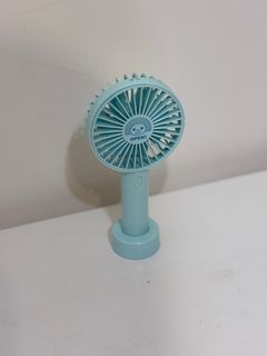 由 zi_zi_zi_ (刊登 ID 1384960553，圖片 1) 提交，位於 的 (類別：)，說明：。