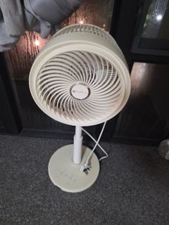 （分類：）位於 。 由 bibibaya 提交（商品編號 1384972033，圖片 1）。簡介： 。
