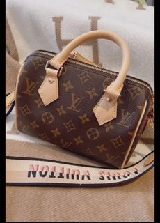 (Category: ) located in . Submitted by myclosetph143 (Listing ID 1384890878, Image 1). Description: .