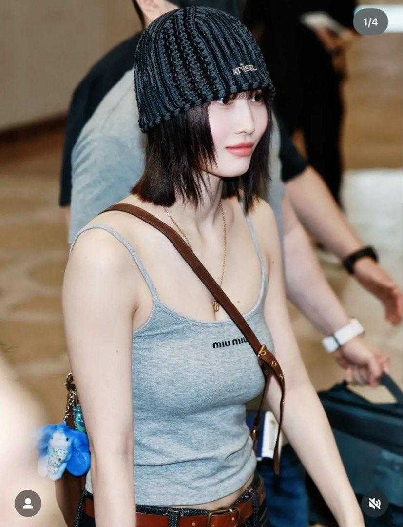 韓國代購Twice Momo 同款ATiiSSU 針織帽, 女裝, 手錶及配件, 帽