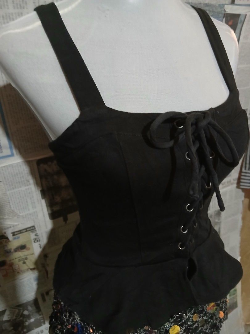 Aeropostale Black Laceup Corset (Category: Sleeveless) located in Bongabong. Submitted by del_argent (Listing ID 1384947934, Image 3). Description: Size: xs -Small.