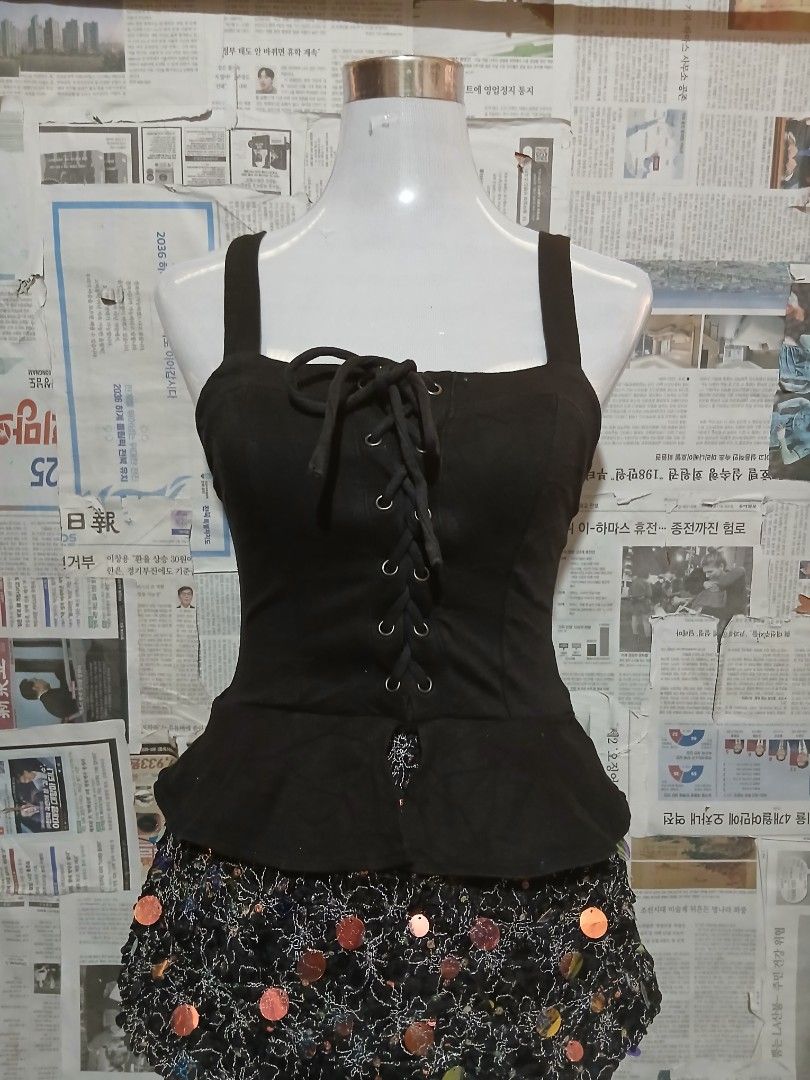 Aeropostale Black Laceup Corset (Category: Sleeveless) located in Bongabong. Submitted by del_argent (Listing ID 1384947934, Image 1). Description: Size: xs -Small.