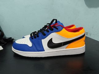 (Kategori: ) berada di . Dikirim oleh longlifesneaker (ID iklan 1384974276, Gambar 1). Deskripsi: .