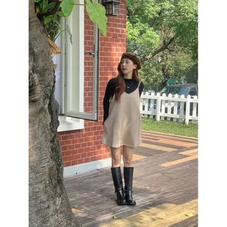 由 mydressingroom_ (刊登 ID 1384933333，圖片 1) 提交，位於 的 (類別：)，說明：。