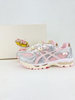 (Category: ) located in . Submitted by khai.uasneakers (Listing ID 1384968889, Image 1). Description: .