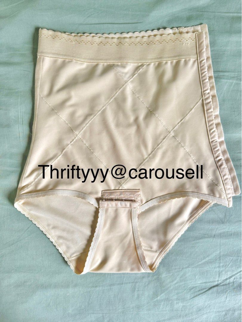 MEDIUM - AUTHENTIC WINK BINDER - MEDICAL GRADE POSTPARTUM / SLIMMING BINDER - (Category: Maternity wear) located in Naga. Submitted by thriftyyy1234 (Listing ID 1384913126, Image 2). Description: -Brand new! -Reason for selling : wrong size, medium is big for my waistline -Fitted it once, washed after and then stored -Bought last April from their website (will provide proof of transaction if u want).