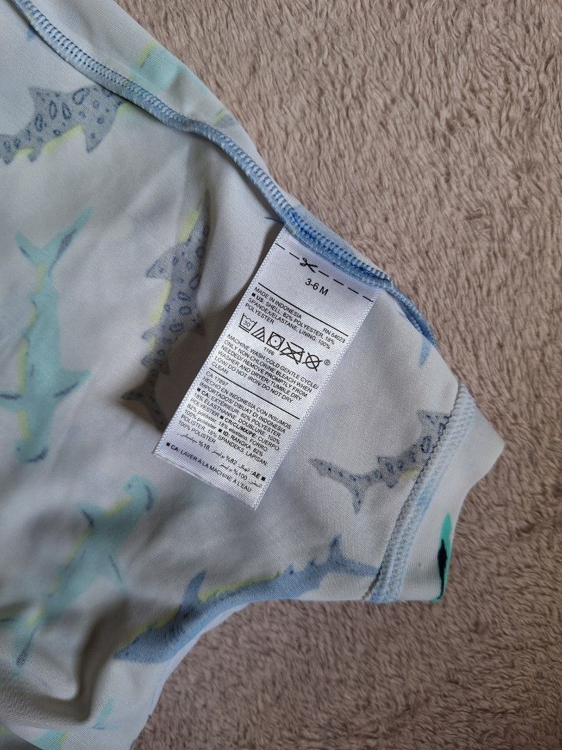 Baby boy rashguard 3-6m (Category: Babies & Kids Fashion) located in Santa Cruz. Submitted by sohba (Listing ID 1384845135, Image 3). Description: used once, good as new.