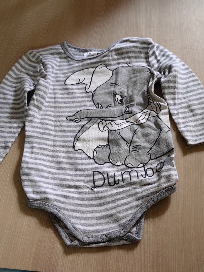 Baby Onesies Bundle (for 6-18mos) (Category: Babies & Kids Fashion) located in Pasig City. Submitted by m.eze (Listing ID 1384880958, Image 2). Description: Mix of short and long sleeves..