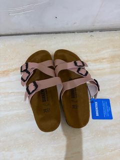 (Kategori: ) berada di . Dikirim oleh thenikasyifa (ID iklan 1384976810, Gambar 1). Deskripsi: .