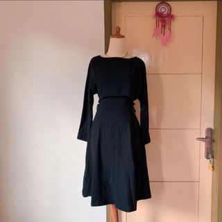 (Kategori: ) berada di . Dikirim oleh ayz_cloth (ID iklan 1384973344, Gambar 1). Deskripsi: .