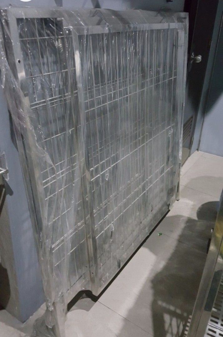 Bnew Stainless Steel Dog Cage (Category: Homes & Other Pet Accessories) located in Manila. Submitted by goti1 (Listing ID 1384870151, Image 3). Description: brand new 3 x 3 x 3 1/2 stainless 304 dog cage collapsible manila area 12,500.