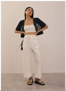 (Category: ) located in . Submitted by shopsolus (Listing ID 1384917203, Image 1). Description: .