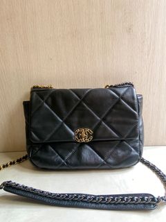 (Kategori: ) berada di . Dikirim oleh red_rose (ID iklan 1384853856, Gambar 1). Deskripsi: .