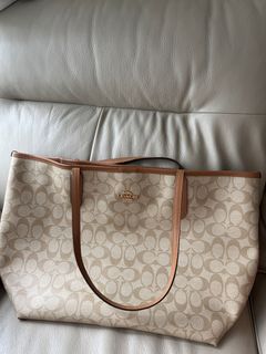 （分類：）位於 。 由 hello.charmaine 提交（商品編號 1384928490，圖片 1）。簡介： 。