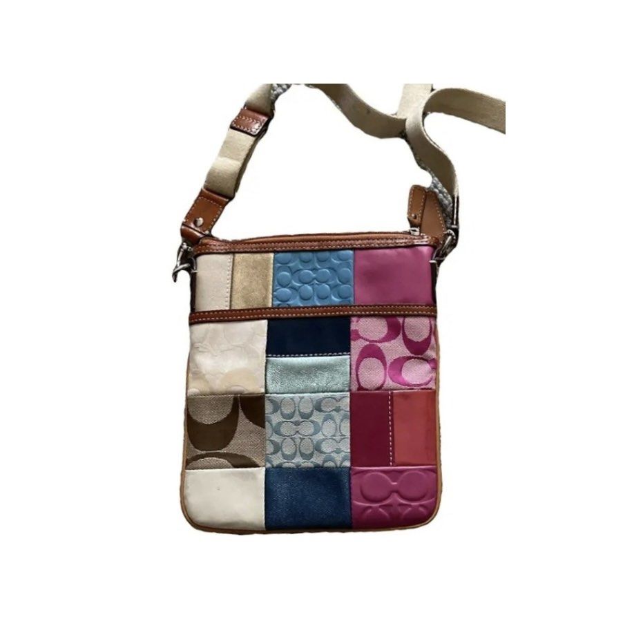 Coach Patchwork Sling Bag (Category: Luxury Bags & Wallets) located in Cabadbaran. Submitted by dfgthriftology (Listing ID 1385000310, Image 1). Description: replace sling With minimal and unnoticeable signs of use. Needs cleaning..