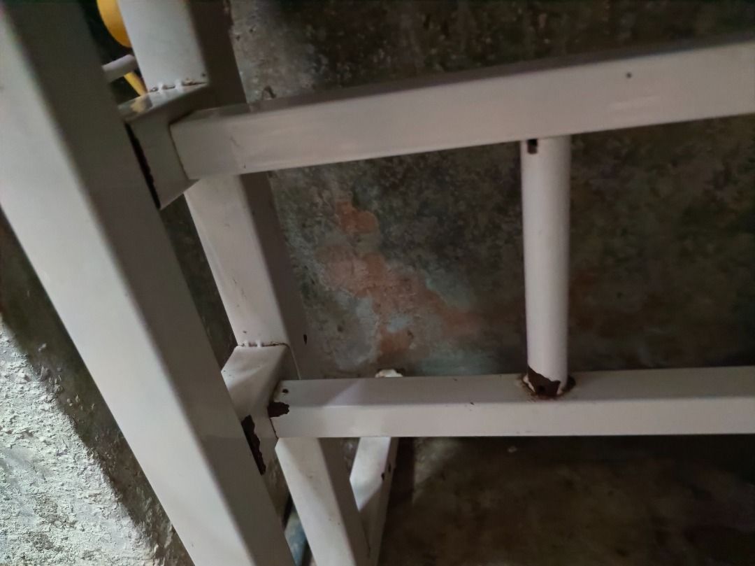 Computer Table-Adjustable (Category: Tables & Sets) located in Quezon City. Submitted by thebetterbargains (Listing ID 1384882273, Image 3). Description: Computer table, can adjust the table and the height. Measurement: 80x60 Color: Marble white/ brown Issues: Some rust, but is still sturdy. Rfs:Upgrading to electric table. .