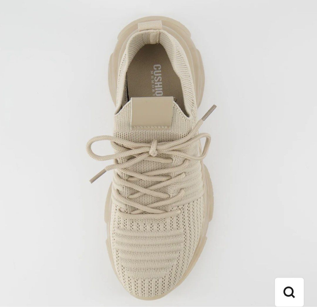 CUSHIONAIRE Apolo Knit Sneakers (Category: Sneakers) located in Manila. Submitted by shecuratedit (Listing ID 1384964086, Image 2). Description: UNISEX size 8 wmns size 9.5 mens .