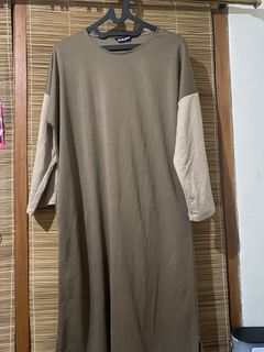 (Kategori: ) berada di . Dikirim oleh preloved_withme_ (ID iklan 1385010862, Gambar 1). Deskripsi: .