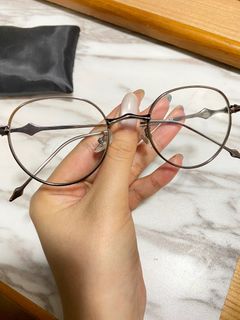 Glasses 無度數64235807936002110