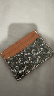 (Kategori: ) berada di . Dikirim oleh decluttereddd_ (ID iklan 1384904490, Gambar 1). Deskripsi: .