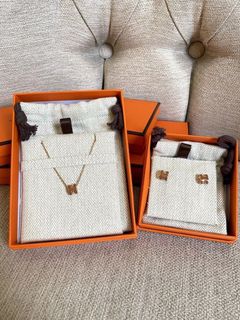 (Kategori: ) berada di . Dikirim oleh brandedboutiquez (ID iklan 1384865763, Gambar 1). Deskripsi: .