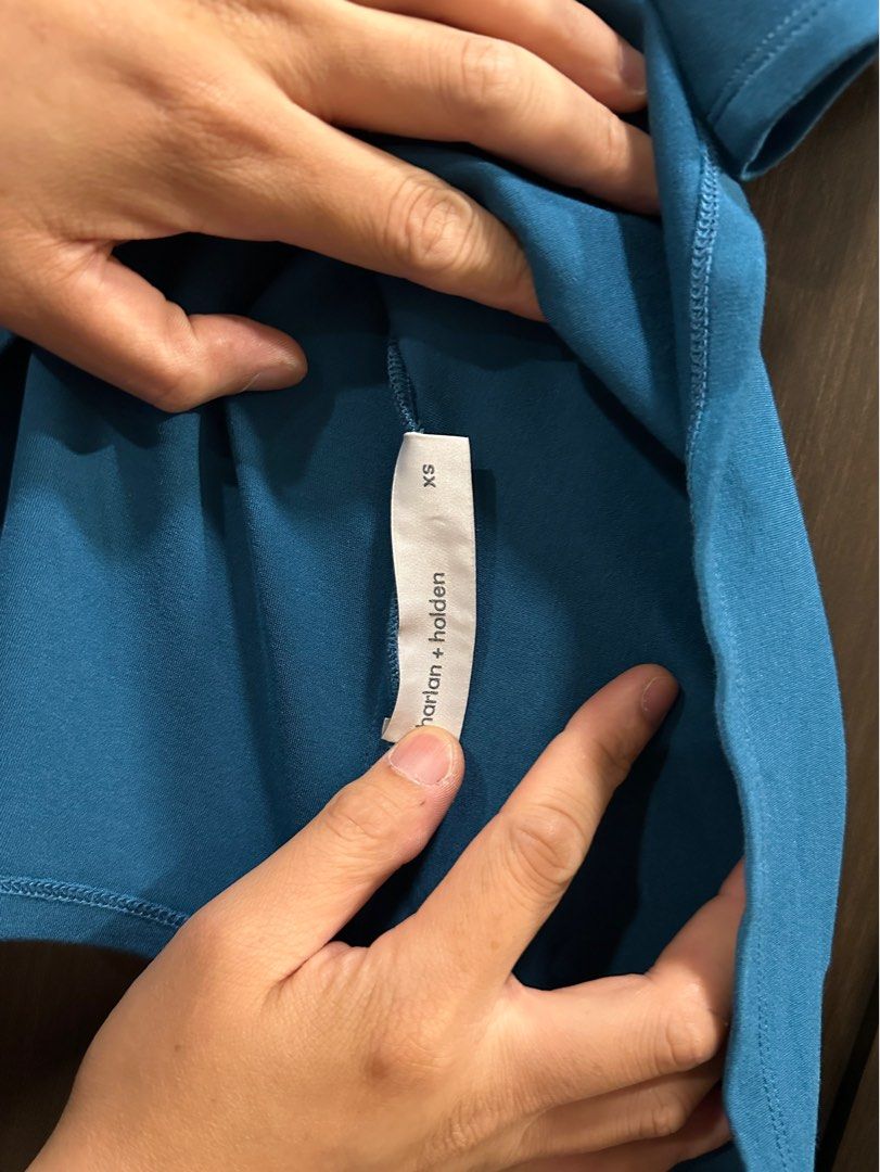 Harlan and holden blouse (Category: Blouses) located in Makati City. Submitted by declutterme19 (Listing ID 1385012061, Image 3). Description: .