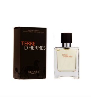 (Category: ) located in . Submitted by districtfragrance13 (Listing ID 1384981547, Image 1). Description: .