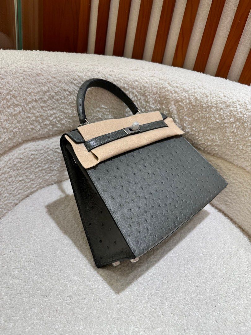 Hermes Kelly 25cm Ostrich Grey (Category: Luxury Bags & Wallets) located in Pasig City. Submitted by wmsbags_2 (Listing ID 1385029475, Image 3). Description: Available❗️ VIP HANDMADE ✅Perfect workmanship ✅Fully hand stitched ✅Fine stamp & Code ✅100% Hardware materials structured ✅Real Leather ✅We do deliver (any) ✅ or meet up ( metro manila area) ✅We shipp all nationwide ✅Complete Inclusion MODE OF PAYMENT 📌CREDIT CARD & Cash accepted 📌Gcash or