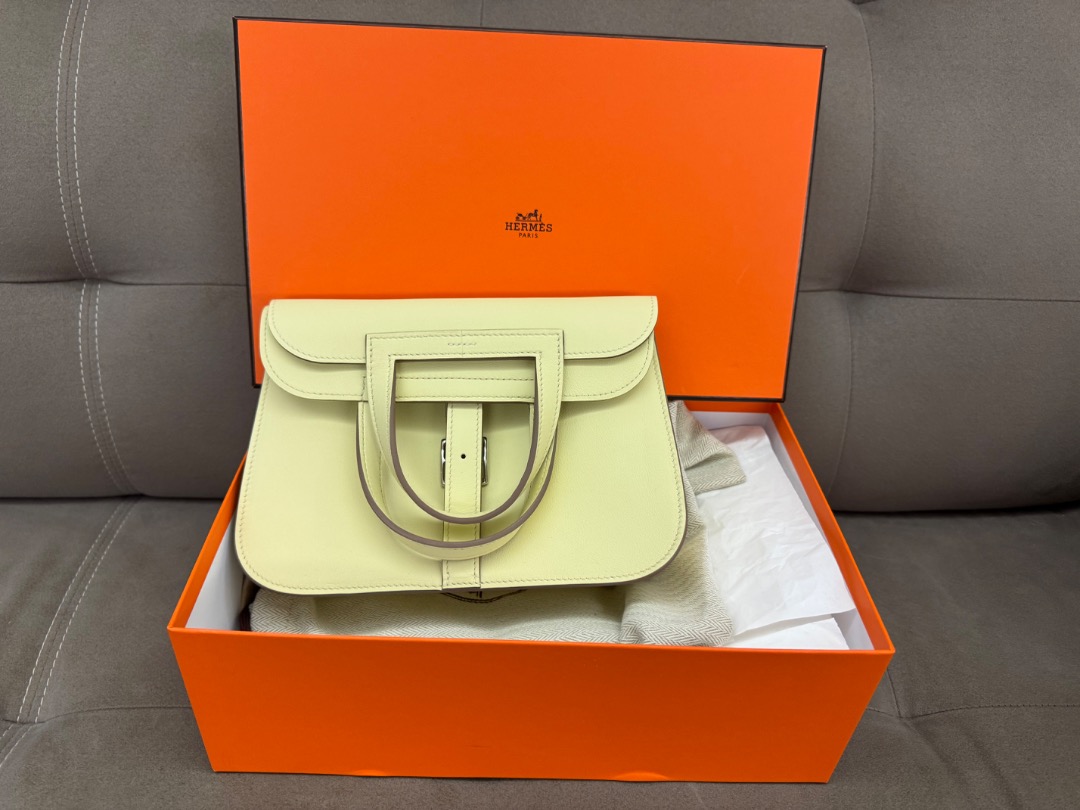 Hermes Mini Halzan 2025 Brand New, 名牌, 手袋及銀包 - Carousell