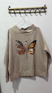 (Kategori: ) berada di . Dikirim oleh prelovmerika (ID iklan 1384959044, Gambar 1). Deskripsi: .