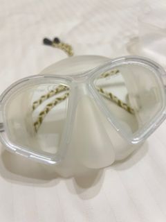 由 hauseeee (刊登 ID 1385035983，圖片 1) 提交，位於 的 (類別：)，說明：。