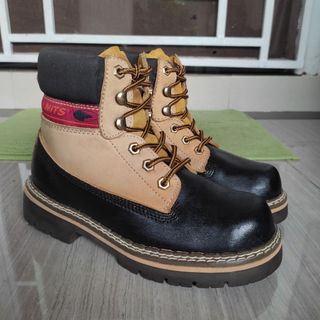 (Kategori: ) berada di . Dikirim oleh branded_2sell (ID iklan 1384839309, Gambar 1). Deskripsi: .