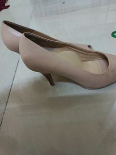 (Category: ) located in . Submitted by anggunnizara94 (Listing ID 1384891310, Image 1). Description: .
