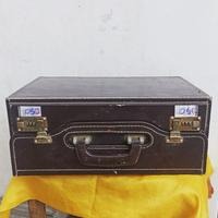 (Kategori: ) berada di . Dikirim oleh antiquepreloved (ID iklan 1384834910, Gambar 1). Deskripsi: .