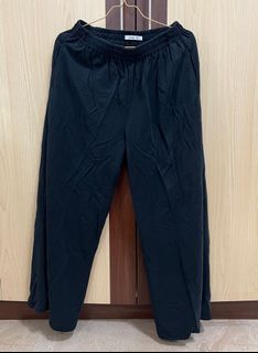 (Kategori: ) berada di . Dikirim oleh adindawidy39808 (ID iklan 1384905918, Gambar 1). Deskripsi: .