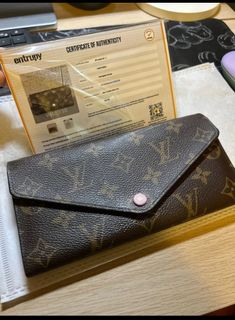 由 esthers.shop (刊登 ID 1384992667，圖片 1) 提交，位於 的 (類別：)，說明：。