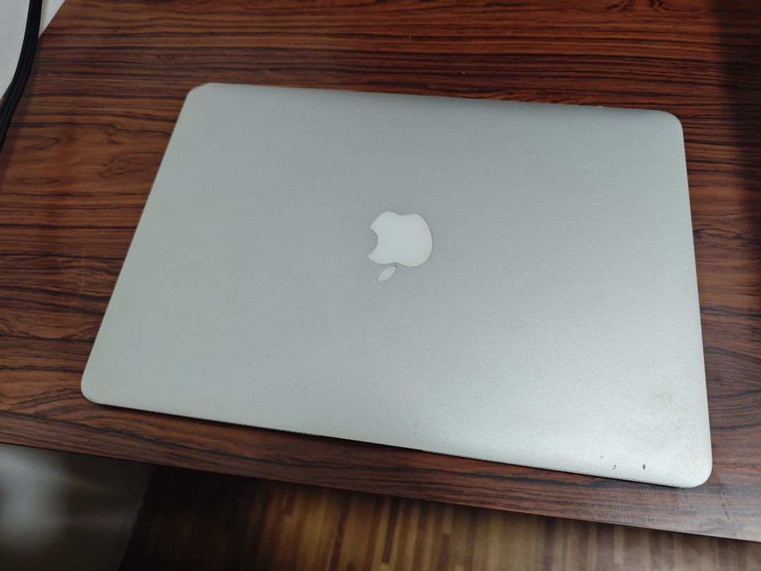 MacBook Air 2015 (Category: Laptops & Notebooks) located in Manila. Submitted by jesong. (Listing ID 1384993489, Image 1). Description: MacBook Air early 2015 Processor : Intel I5 1.6GHz Memory: 8gb Ram Storage: 121gb NEGOTIABLE Unit itself is good and may konting scratches lang Inclusions: Original Box Charger & Charger Cable Other.. Good for students Work from Home Browsing.