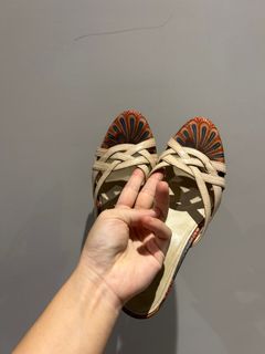 由 2024secondhand (刊登 ID 1384946889，圖片 1) 提交，位於 的 (類別：)，說明：。