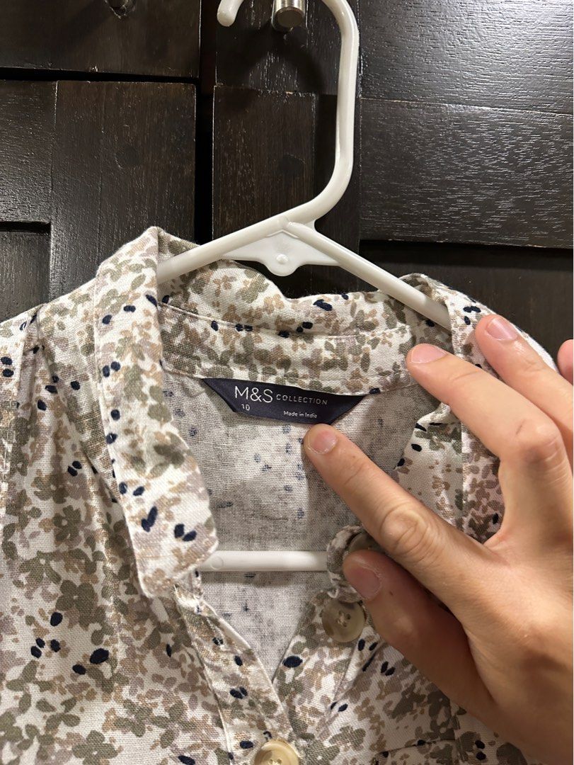 Marks and spencer dress (Category: Dresses) located in Makati City. Submitted by declutterme19 (Listing ID 1385011540, Image 2). Description: .