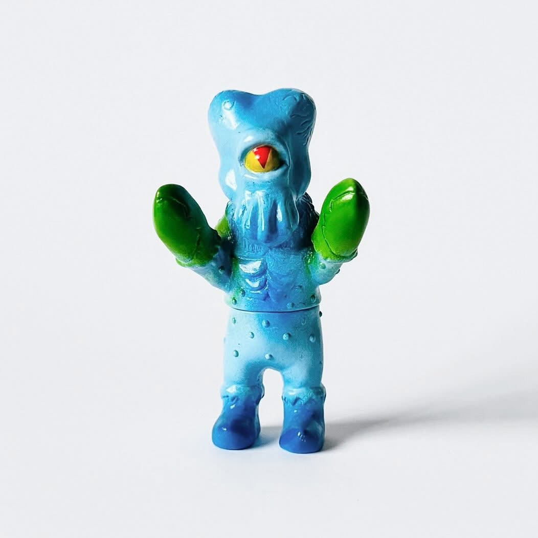 max_toy__alien_xam______sofubi
