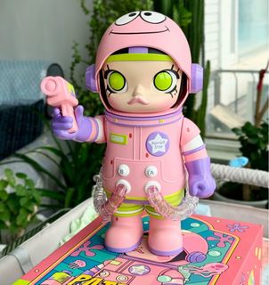 Mega Space Molly 400% Heartbeat, Hobbies & Toys, Toys